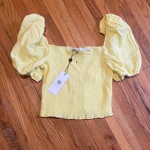 NWT bright yellow puff sleeve crop top
